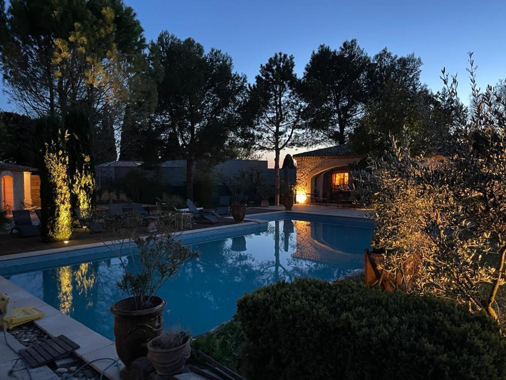 Gite Au Coeur De La Provence & Spa Saint-Cannat Exteriör bild